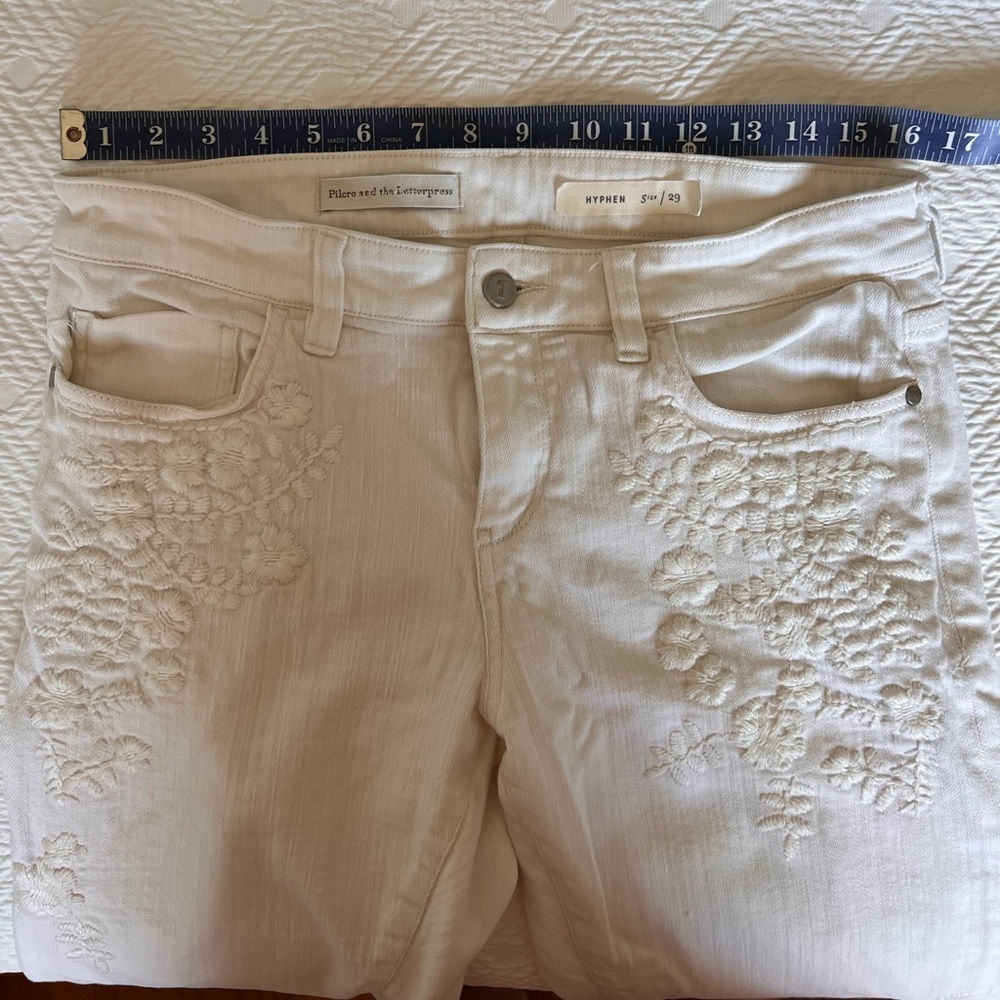 Pilcro and the Letterpress by Anthropologie! Embroidered White Denim Jeans!